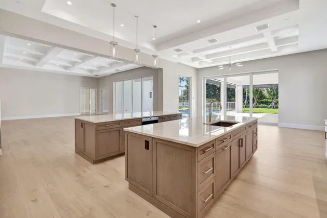 Steeplechase Residence photo 29
