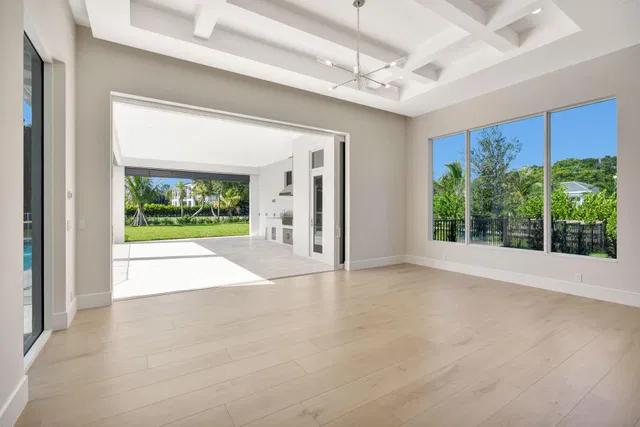 Steeplechase Residence photo 36