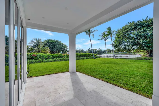 Steeplechase Residence photo 45