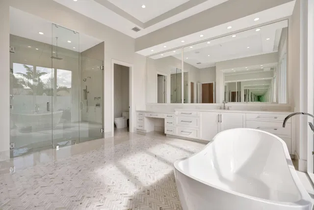 Steeplechase Residence photo 50