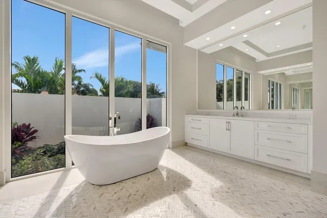 Steeplechase Residence photo 54