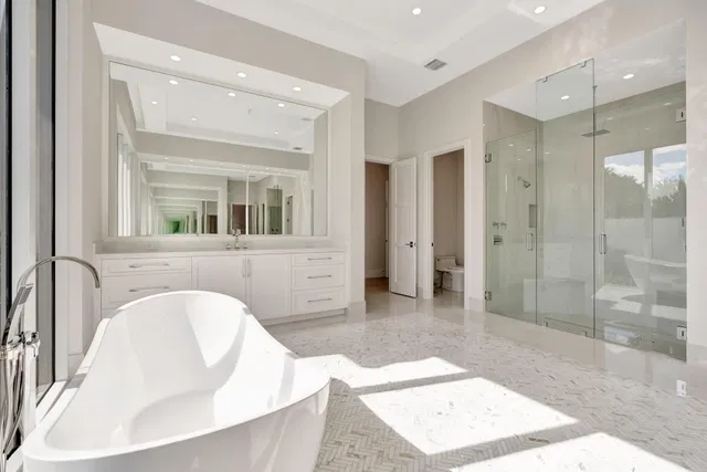 Steeplechase Residence photo 56