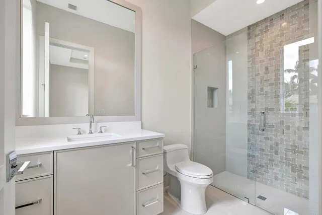 Steeplechase Residence photo 62