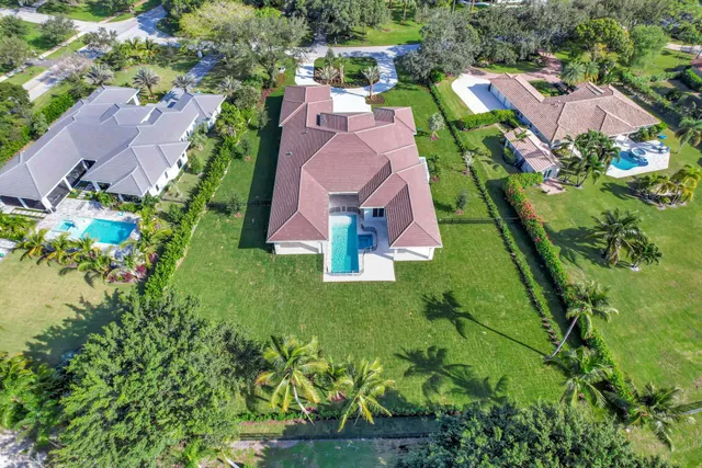 Steeplechase Residence photo 86