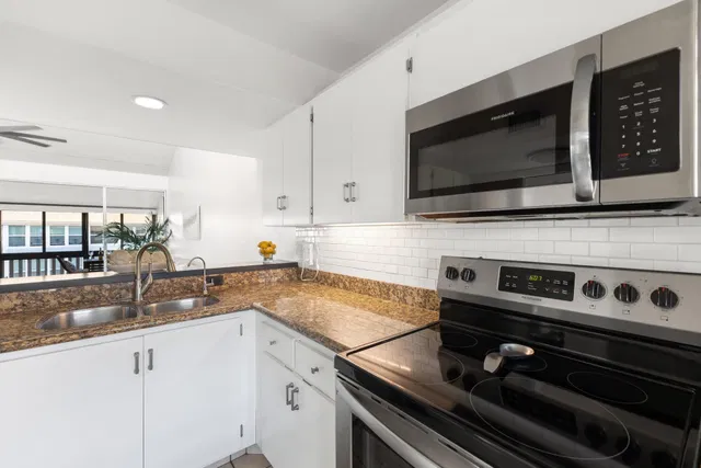 Unit 9-202 photo 7
