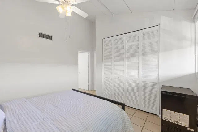 Unit 9-202 photo 10