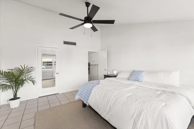 Unit 9-202 photo 17
