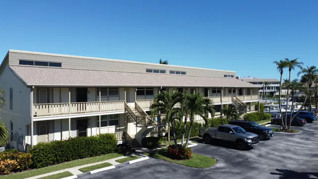 Unit 9-202 photo 30