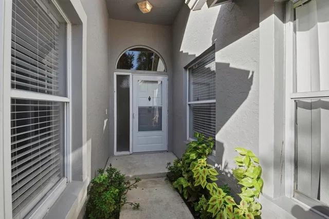  Residence photo 19