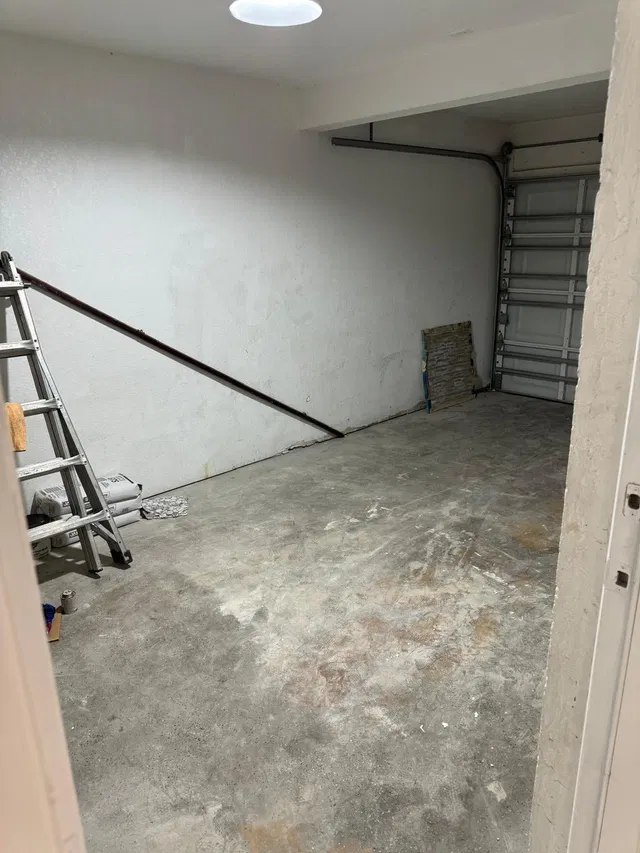 Unit 67 photo 14