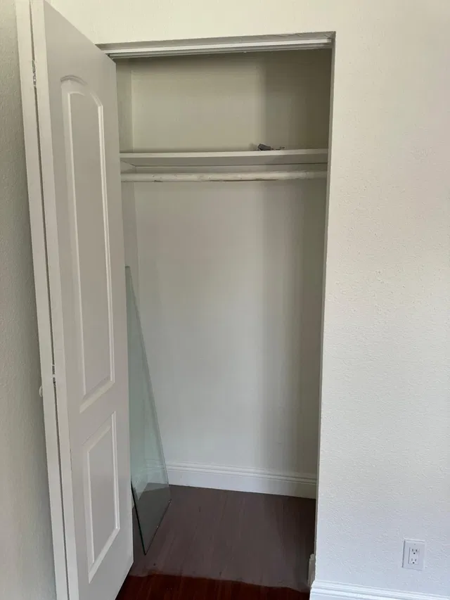 Unit 67 photo 17
