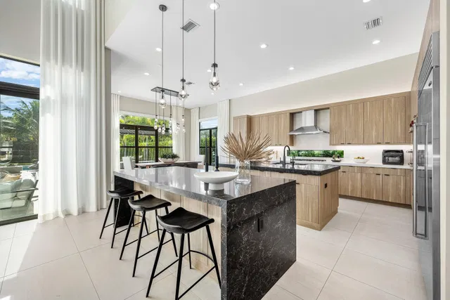 Boca Bridges Residence photo 10