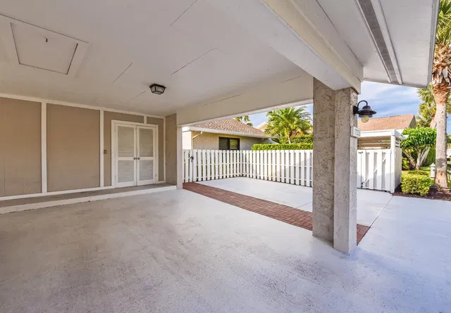 Jonathan's Landing Jupiter FL Residence photo 5