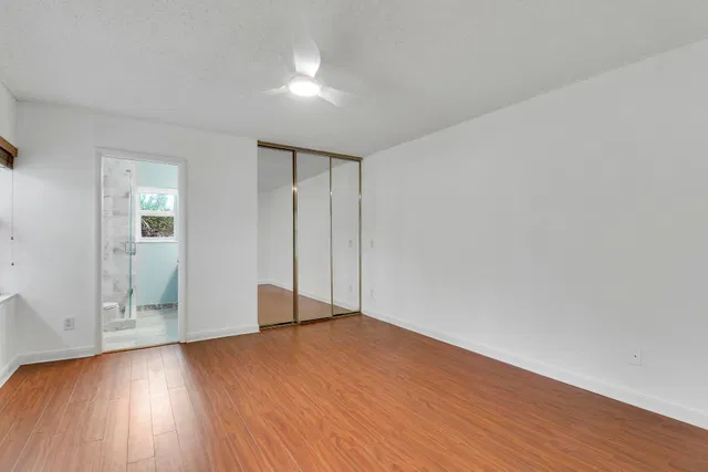  Residence photo 29