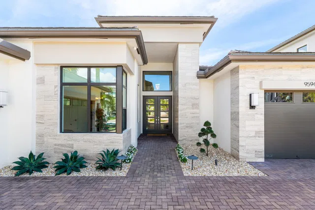 Boca Bridges Residence photo 3