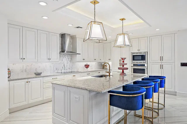 Azure Palm Beach Gardens Unit 503 photo 7