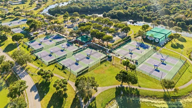 Boca Isles Residence photo 26