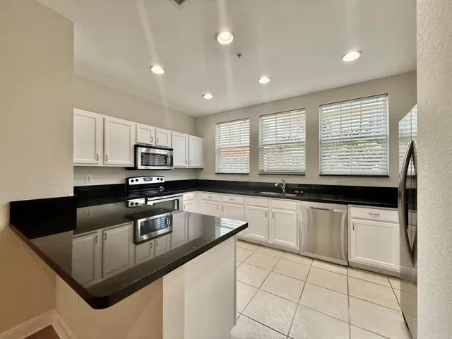 Cityside West Palm Beach Unit 2 photo 4