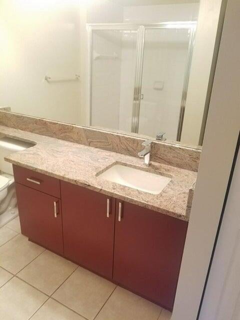 Unit 206 photo 9