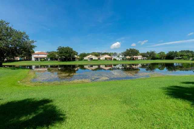 Residence photo 26