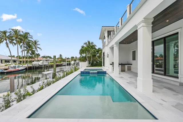 Palm Beach Isles Residence photo 4