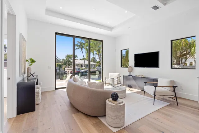Palm Beach Isles Residence photo 15