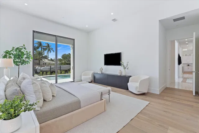 Palm Beach Isles Residence photo 19