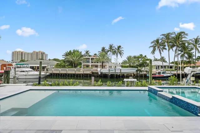 Palm Beach Isles Residence photo 38