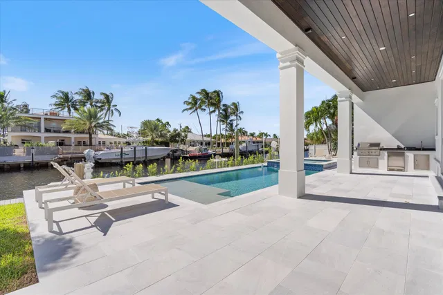Palm Beach Isles Residence photo 39
