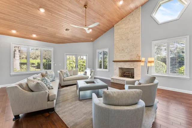 Jupiter Hills Residence photo 9