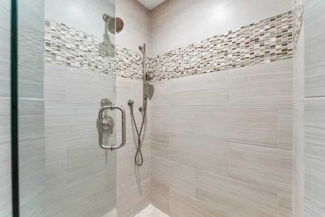 Jupiter Hills Residence photo 32