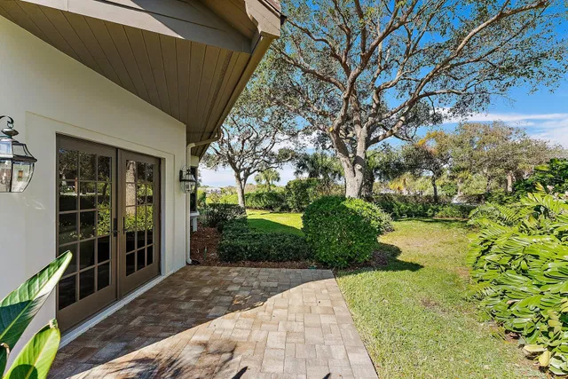 Jupiter Hills Residence photo 38
