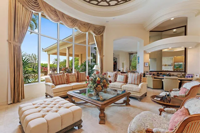 Jupiter Hills Residence photo 5