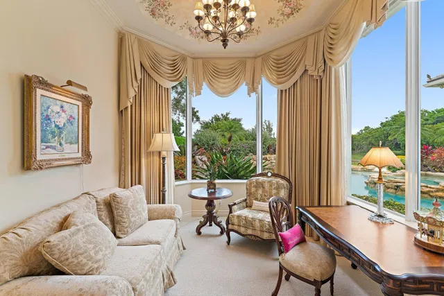 Jupiter Hills Residence photo 27