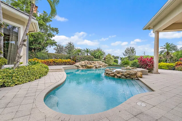 Jupiter Hills Residence photo 49