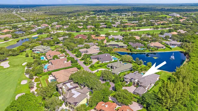 Jupiter Hills Residence photo 54