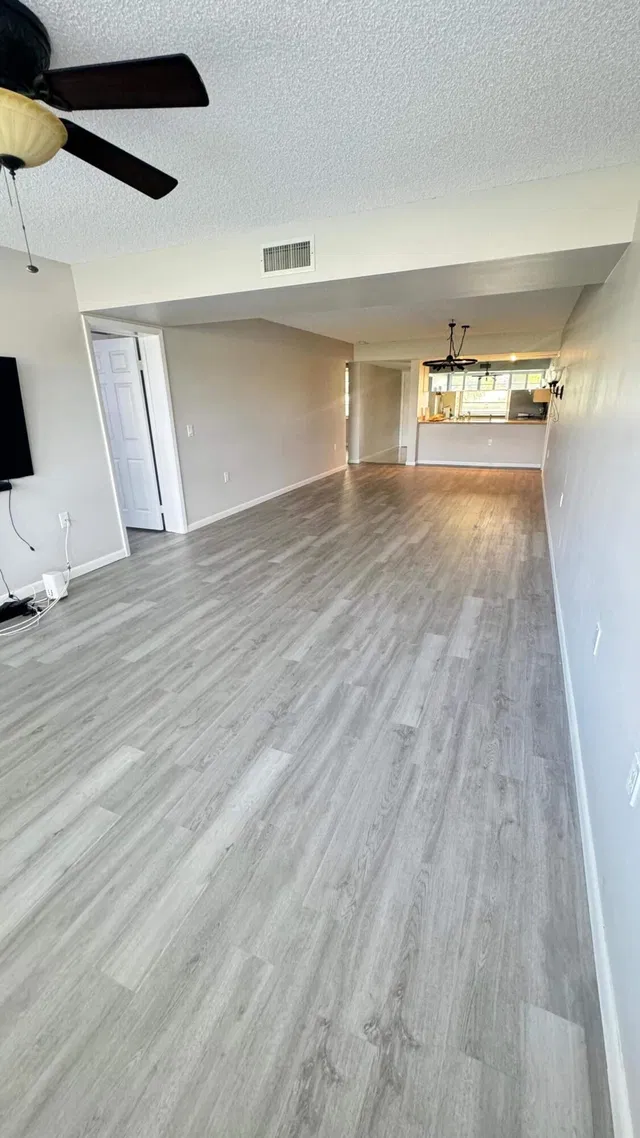 Unit 202 photo 8