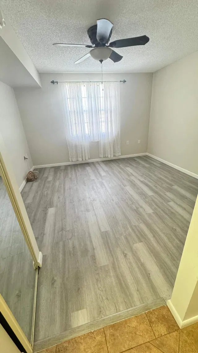 Unit 202 photo 14