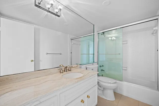 2600 N Flagler Unit 1007 photo 14