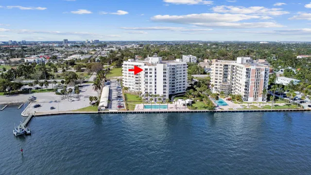 2600 N Flagler Unit 1007 photo 21