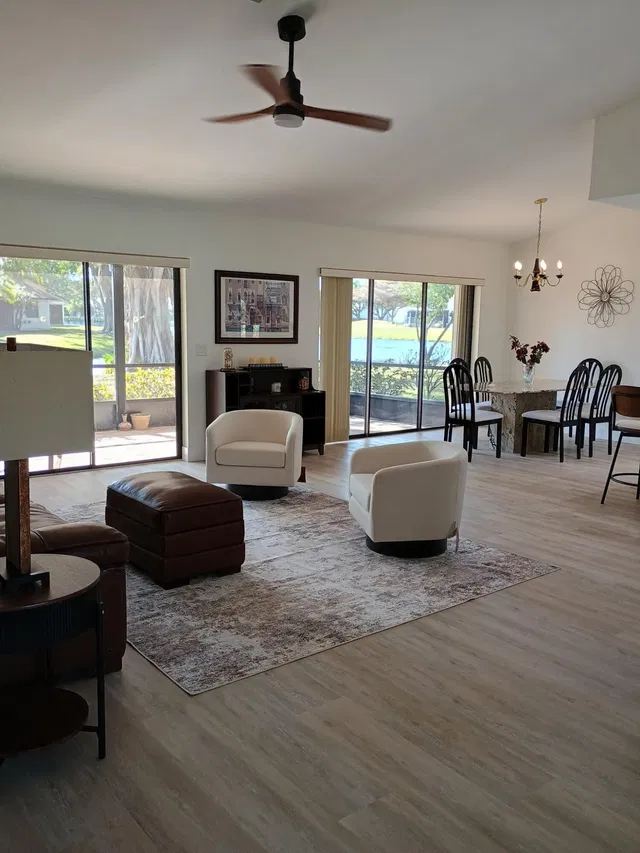  Residence photo 17