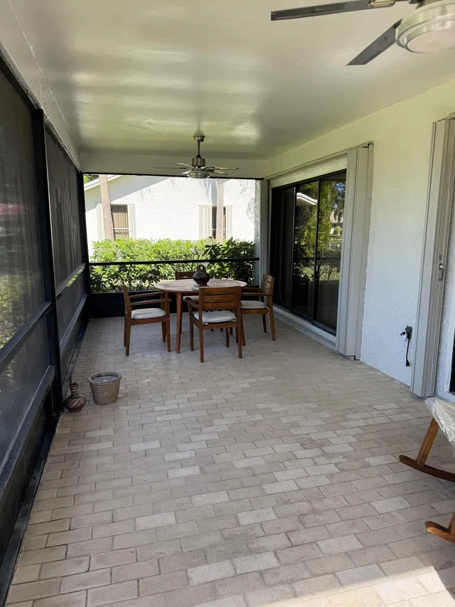  Residence photo 48