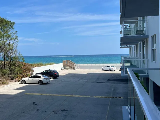 The Patrician of Palm Beach Unit 1040 photo 6