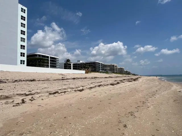 The Patrician of Palm Beach Unit 1040 photo 9