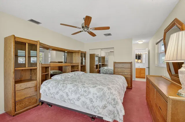 Residence photo 23