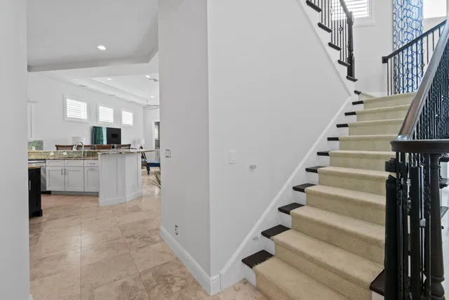  Residence photo 19