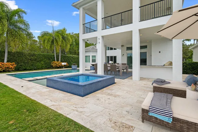  Residence photo 69