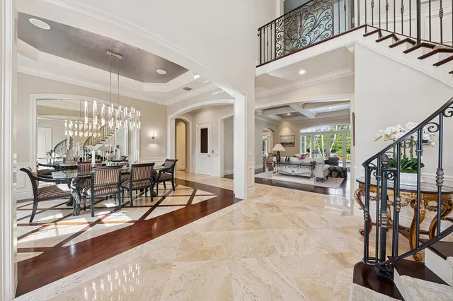 Royal Palm Yacht and Country Club Residence photo 8