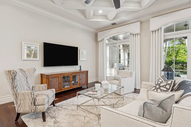 Royal Palm Yacht and Country Club Residence photo 20