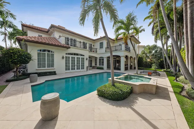 Royal Palm Yacht and Country Club Residence photo 35